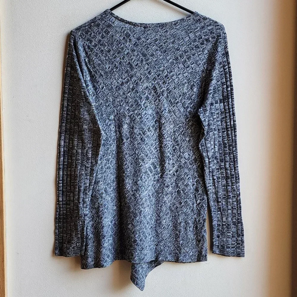 89th & Madison Gray Angled/Ribbed Scoop Neck Jersey Size Medium